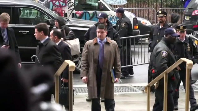 La defensa de Harvey Weinstein pide al jurado que sea valiente y lo absuelva