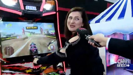 Dev lunapark kapılarını açtı