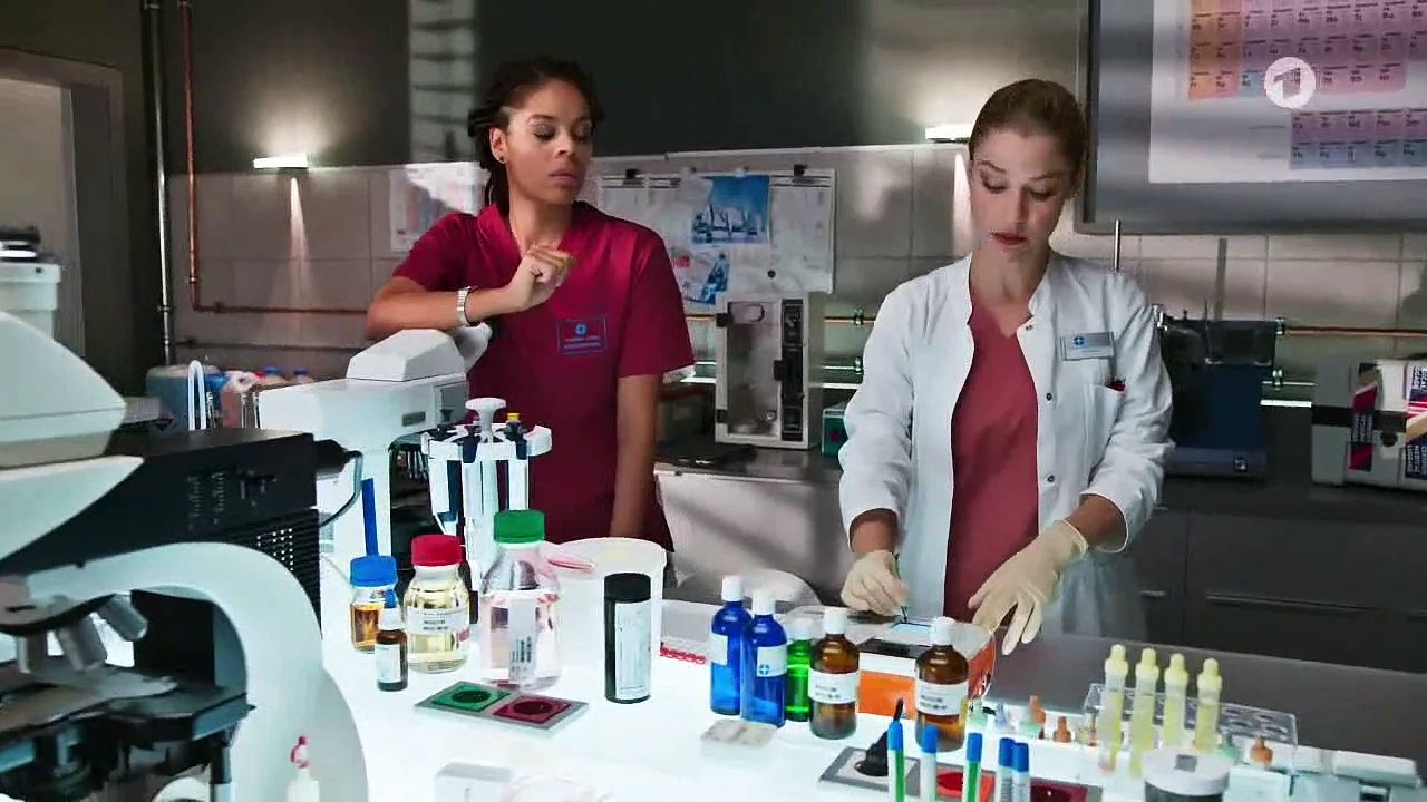 Neue Ufer (170) - In aller Freundschaft – Die jungen Ärzte