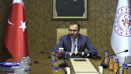 Bakan Kasapoğlu, Anadolu Efes oyuncusu Shane Larkin'i kabul etti - ANKARA