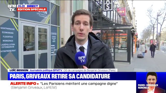 Benjamin Griveaux vient d'arriver à son QG de campagne après le retrait de sa candidature