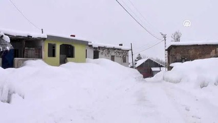 Ovacık'ta kar kalınlığı 2 metreye ulaştı