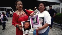 Mexico drug war:  Victims' families look for relatives' bodies
