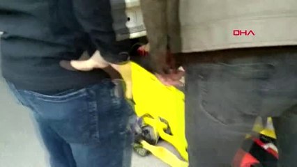 Kocaeli yolun karşısına geçmek isterken tır çarptı, sağ ayağı parçalandı