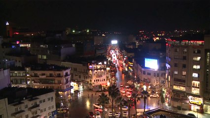 إسرائيل تتعمد قطع الكهرباء عن الفلسطينيين لابتزازهم