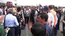 Coronavirus: soulagés, des touristes débarquent au Cambodge après les refus de cinq pays
