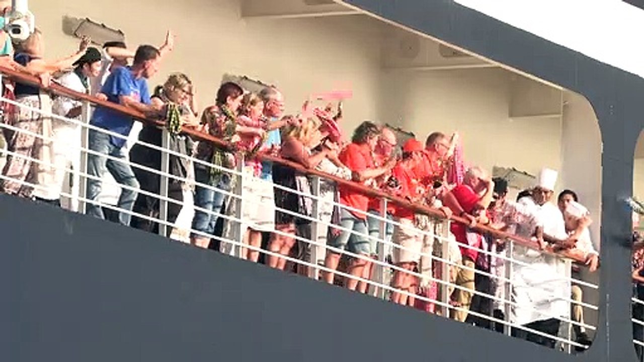 Virenangst: US-Kreuzfahrtschiff legt nach tagelanger Irrfahrt an