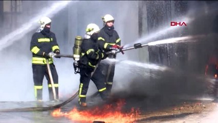 Gaziantep'te 3 atölye yandı