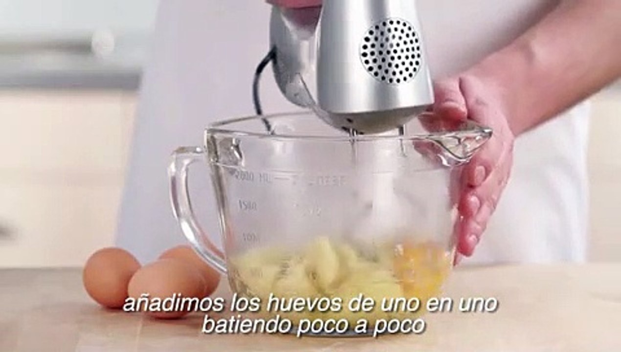 084 Profiteroles de nata