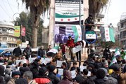 Azez halkından rejim karşıtı protesto