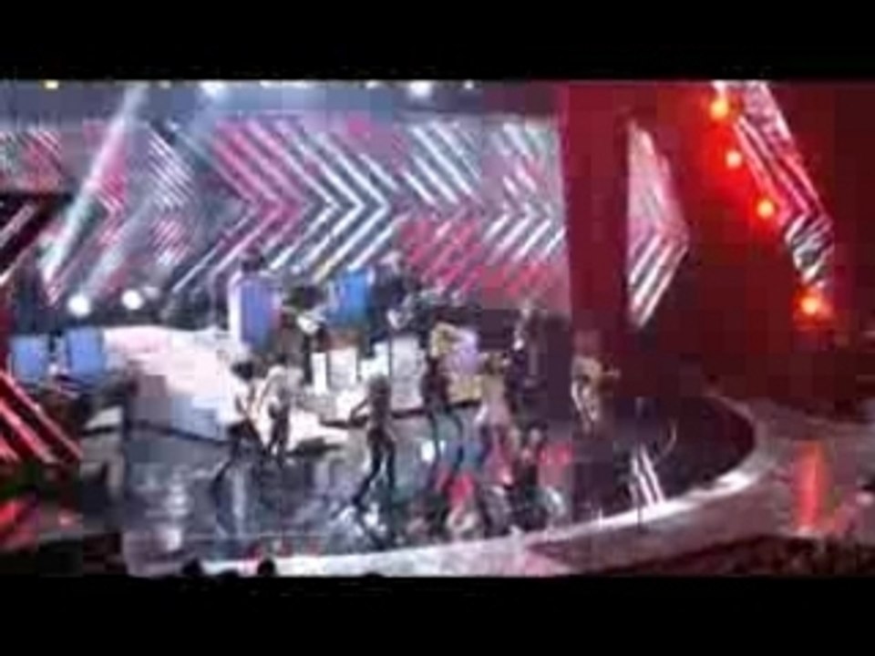Bee and Tina Turner - Grammy's 2008 Medley