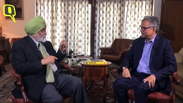Govt Must Save Telcos From Collapsing: Montek Ahluwalia