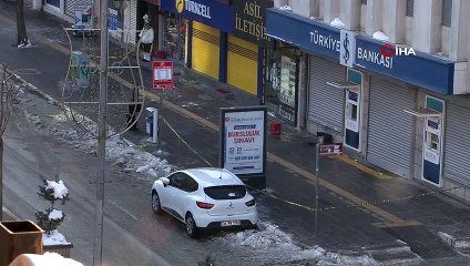 Şüpheli çanta böyle imha edildi