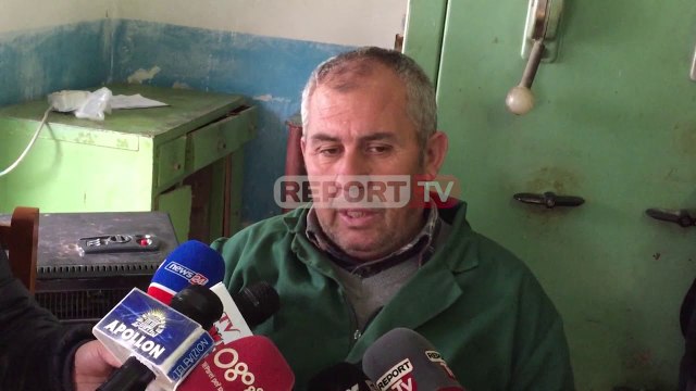 Report TV -27 muaj pa paga, shtohet numri i grevistëve në Fier