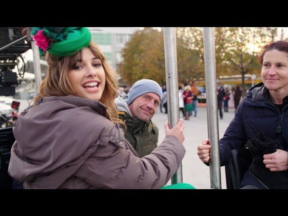 Charlie's Angels: Watch Naomi Scott Earn Her Wings in This Exclusive Behind-the-Scenes Clip