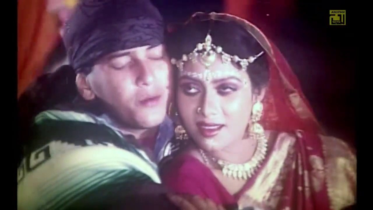 Salman Shah & Shabnur - Tumi Amar Moner Manush _ তুমি আমার মনের মানুষ - Sabina Yasmin & Rafiqul Alam