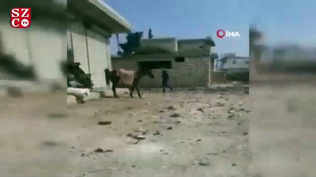 Esad rejimi Halep'in Maart El Atarib köyünü vurdu: 3 ölü, 3 yaralı
