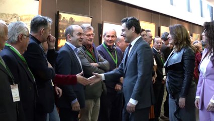 Moreno acompaña a los Reyes en los actos por el 50 aniversario de Doñana