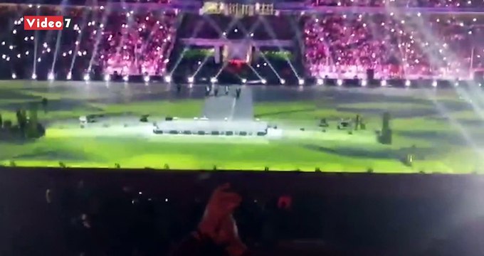 مفاجأة عيد الحب.. حسن شاكوش وعمر كمال يغنيان بنت الجيران رغم خلافهما في حفل استاد القاهرة