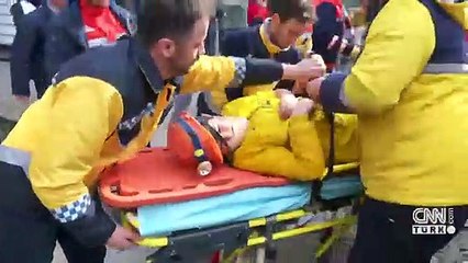 AFAD'dan enkaza dönen binada deprem tatbikatı