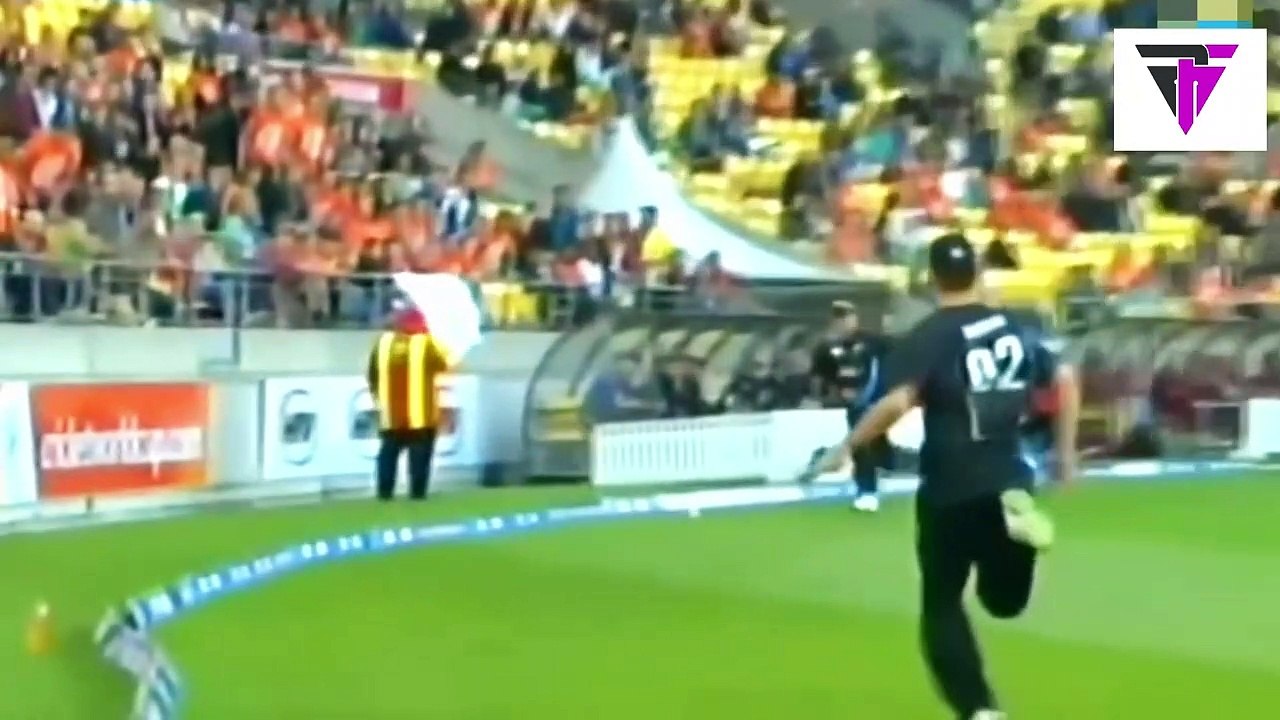 ऐसी फील्डिंग जिसे देखकर आपके होश उड़ जाएंगे_Top10 Unbelievable fielding efforts in Cricket,world cup