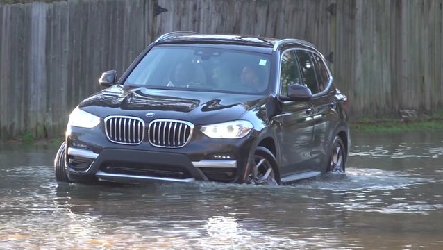 Evacuations underway as Pearl River rises