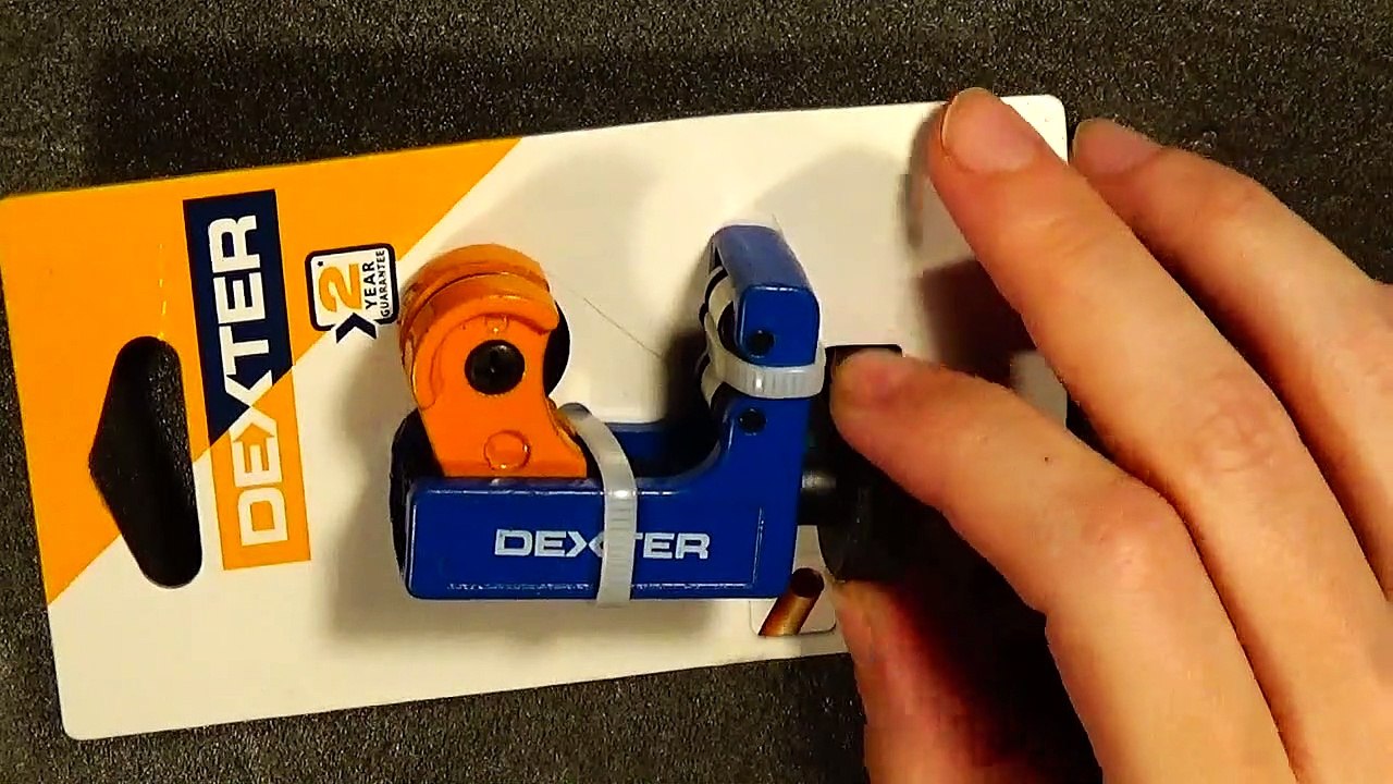 83 ASMR Tapping, Whispering, Multi TRIGGERS