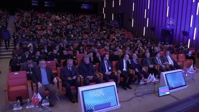 Türk girişimciler e-ihracatla dünyaya açılmak için eğitim alıyor