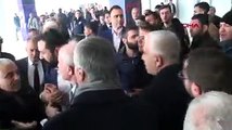 CHP kongresinde arbede! Salona çevik kuvvet takviye edildi