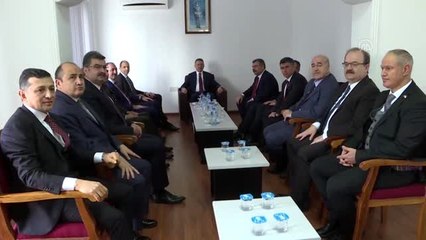 Cumhurbaşkanı Yardımcısı Fuat Oktay, kapalı Maraş'ı ziyaret etti