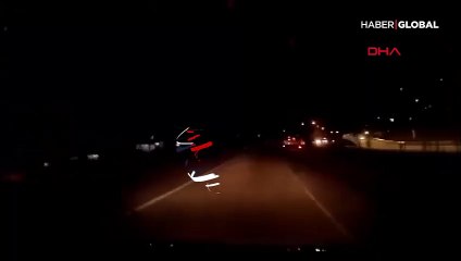 Malezya'da meteorun düşme anı araç kamerasında