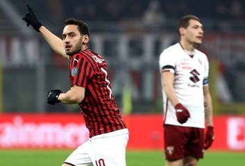 Hakan Çalhanoğlu, Fenerbahçe'nin yaptığı teklifi kabul etmedi