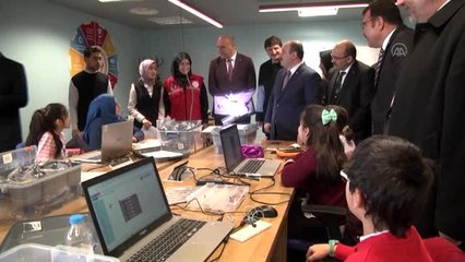 Bakan Varank, Trabzon Deneyap Atölyesi'ni ziyaret etti