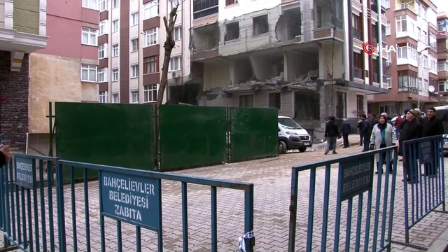- Bahçelievler’de yıkılan binada güvenlik önlemleri alındı