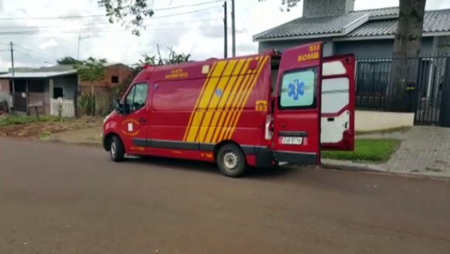 Mulher fica ferida ao cair de escada no Alto Alegre