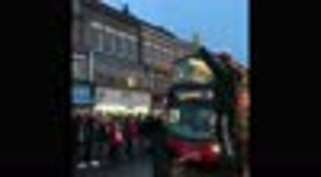 Les supporters de Leipzig envahissent les rues de Londres