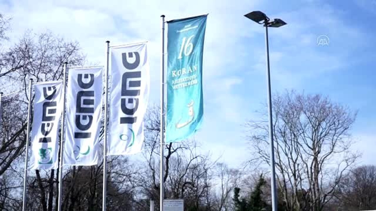 Almanya'da "Kadınlar 16. Kur'an-ı Kerim Tilavet Yarışması" düzenlendi