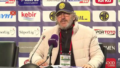 Mustafa Reşit Akçay: "Büyük bir camiaya karşı kazandık"