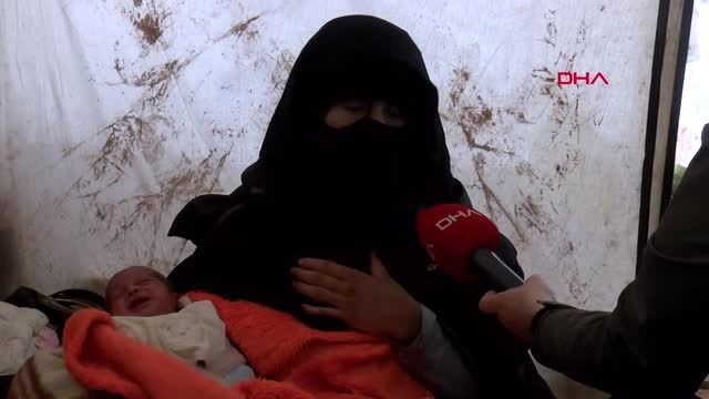 Çadırda doğan bebeğine 'iyi yaşa' anlamına gelen 'raghad' ismini verdi