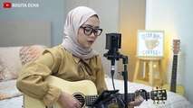 WAKTU YANG SALAH - FIERSA BESARI ( LIVE ACOUSTIC COVER BY REGITA ECHA )