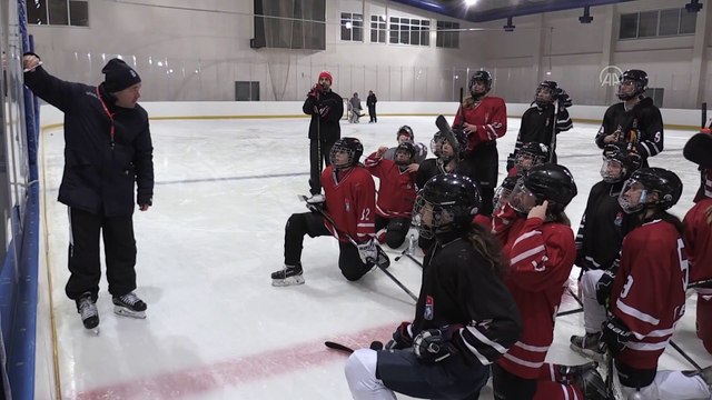 A Milli Kadın Buz Hokeyi Takımı'nın hedefi madalya - KOCAELİ