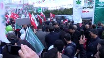 Ahmet davutoğlu partisinin istanbul il başkanlığı'nın açılışını yaptı