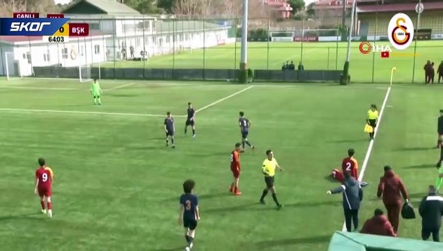 Galatasaray - Başakşehir U14 maçında gerginlik