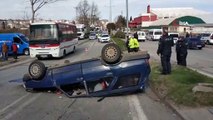 Takla atarak parçalanan bu araçtan sağ çıktı