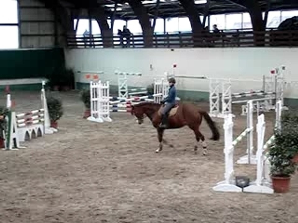 MOV09940