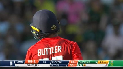 Télécharger la video: Buttler hits half-century as England chase South Africa