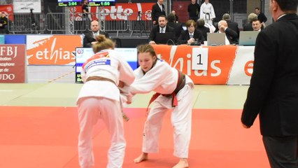 Lola Fache (U18 Kanido Herseaux) qui s'incline en finale pour le bronze au National 2020 (par Simon Barzyczak)