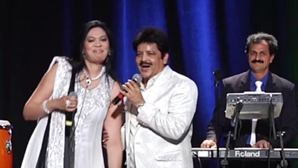 Dil To Pagal Hai live with Udit Narayan and Dipti Shah