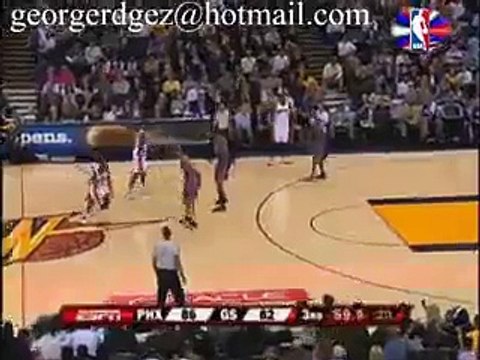 Baron Davis with the sick shake and bake Over Grant Hill