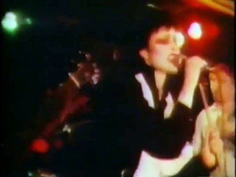 SIOUXSIE & THE BANSHEES – BAD SHAPE Live ( The Punk Rock Movie 1977 UK)